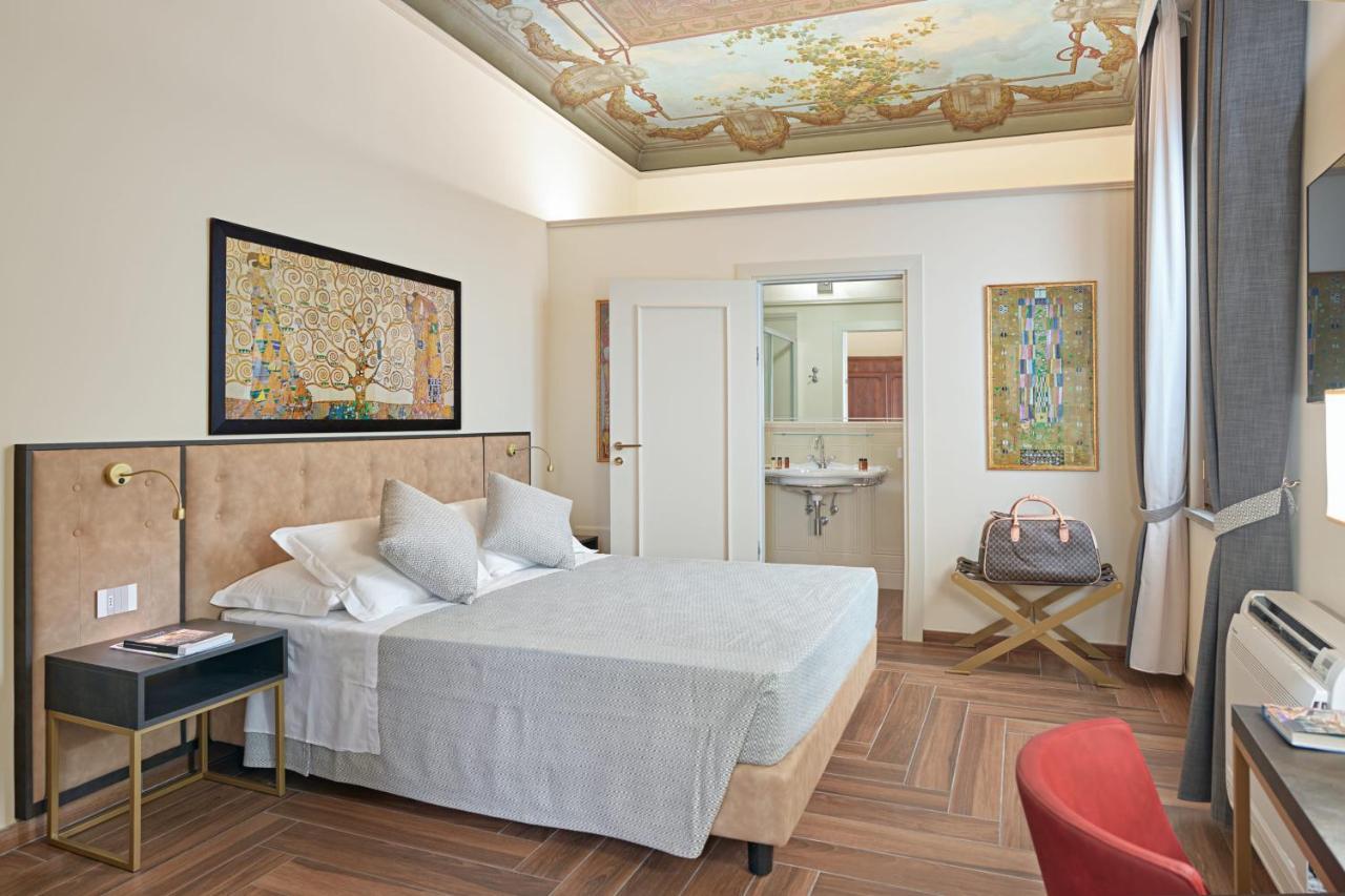 Residenza Mondragone Bed and Breakfast Florens Exteriör bild